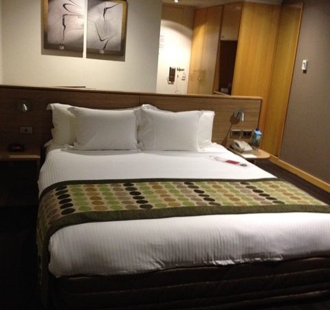 Hotel Review: Crowne Plaza Canberra